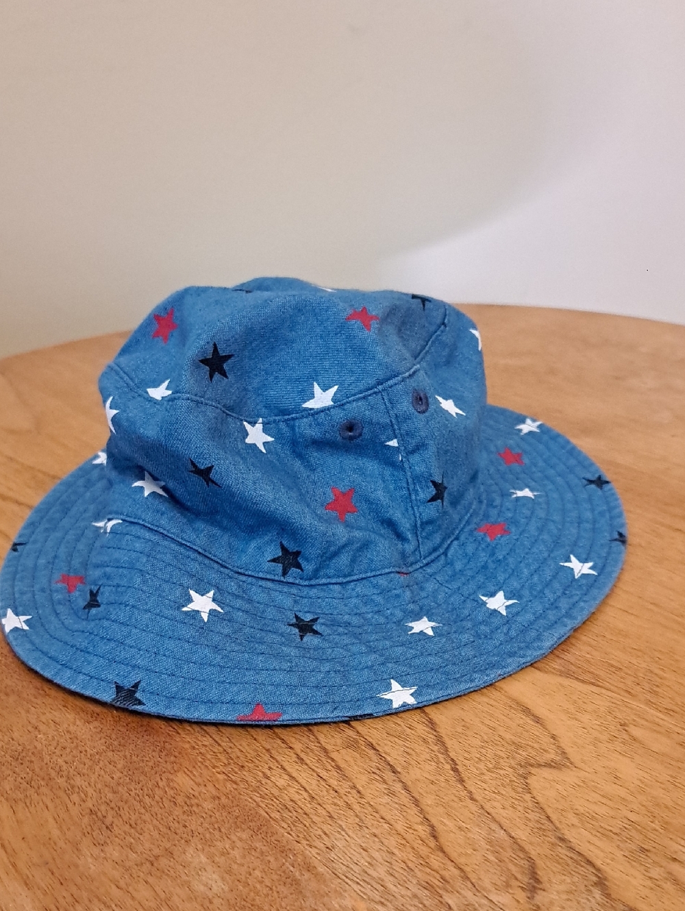 Old Navy Blue With Patriotic Stars Infant Bucket Hat - Baby Beach Hat